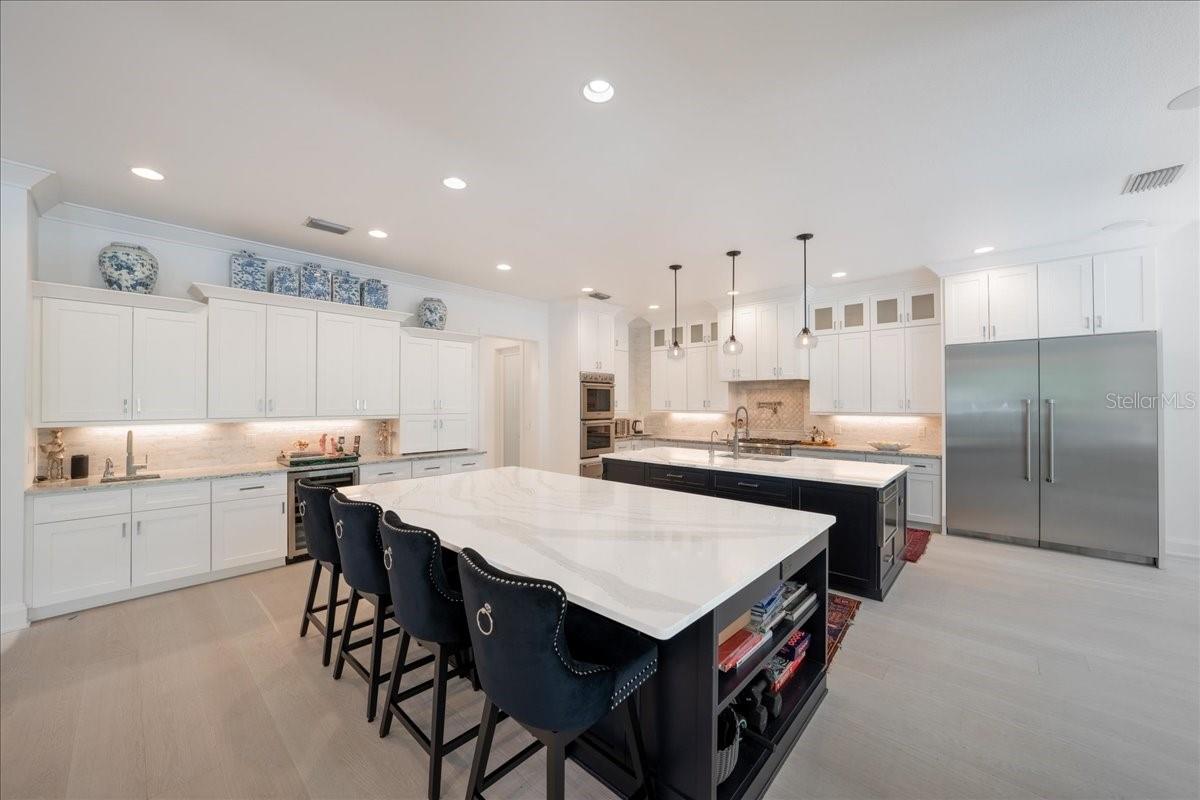 SUNSET PARK ISLES UNIT 4 - Residential