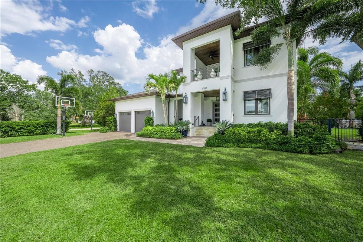 SUNSET PARK ISLES UNIT 4 - Residential