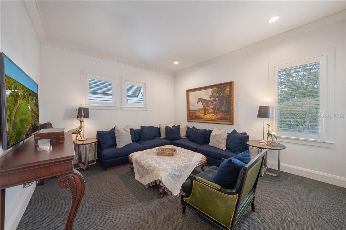 SUNSET PARK ISLES UNIT 4 - Residential