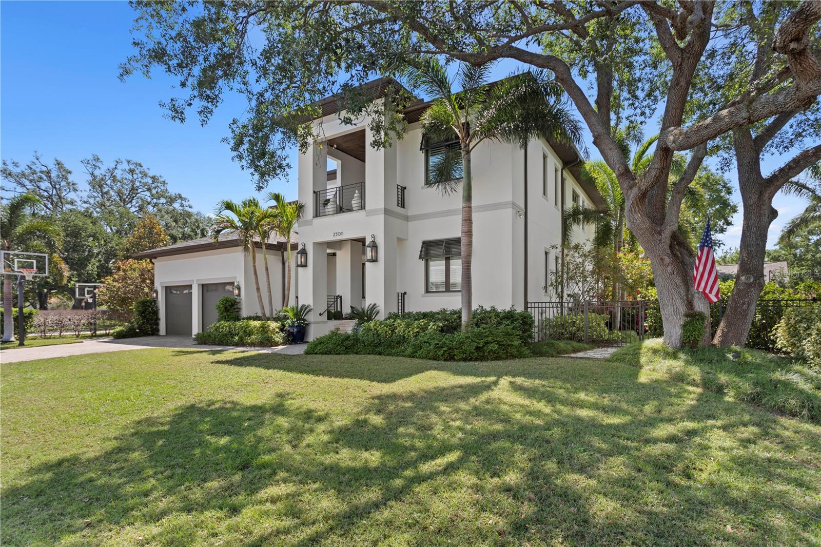 SUNSET PARK ISLES UNIT 4 - Residential
