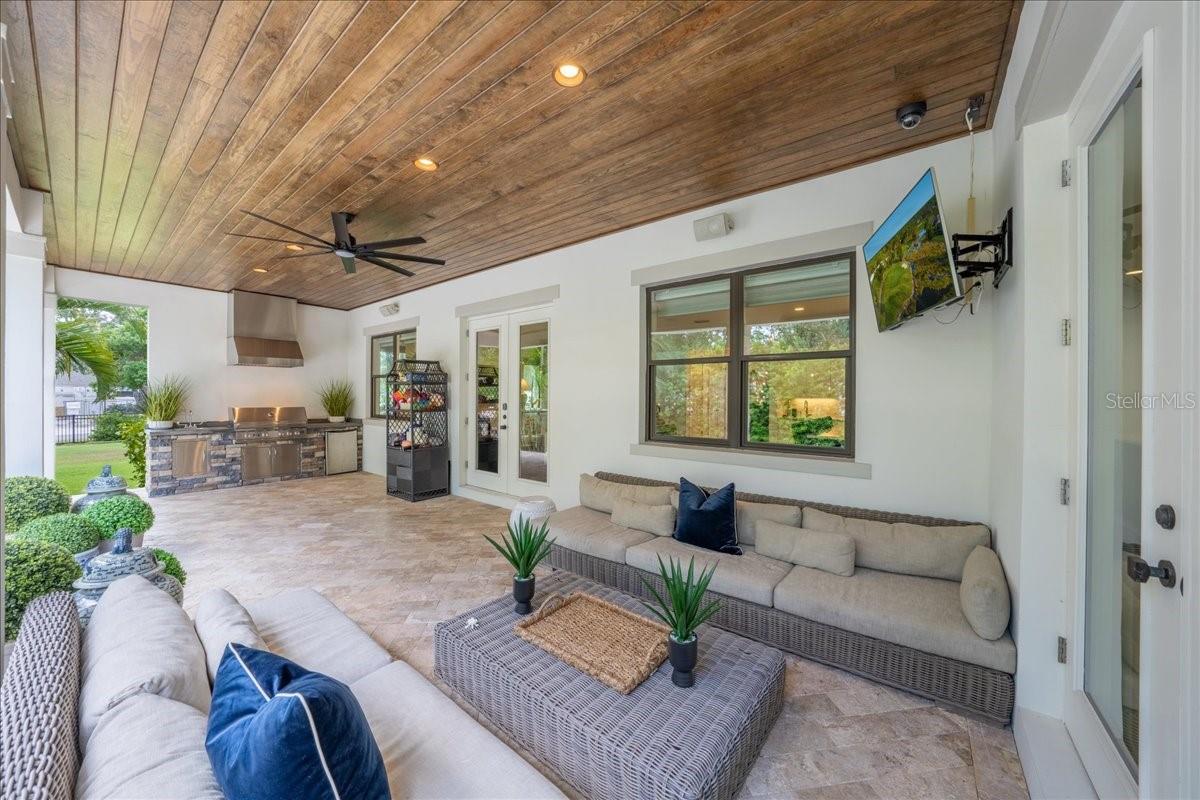 SUNSET PARK ISLES UNIT 4 - Residential