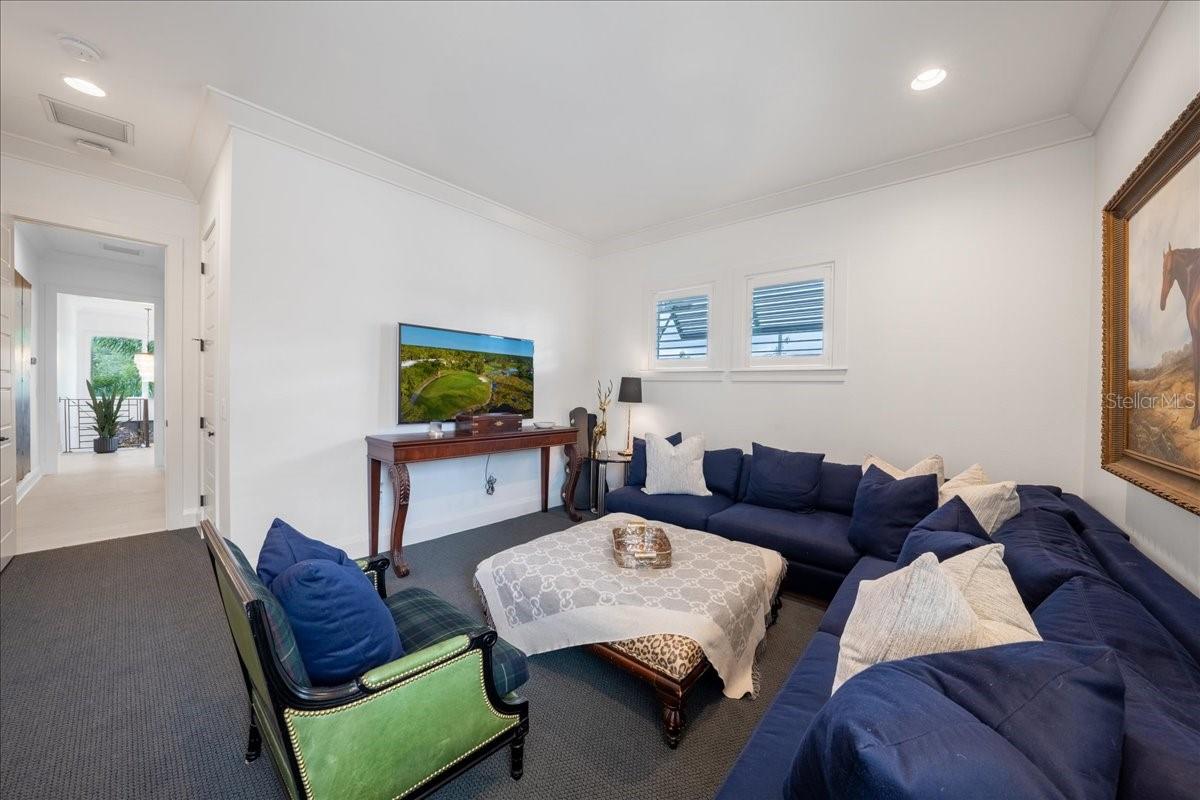 SUNSET PARK ISLES UNIT 4 - Residential