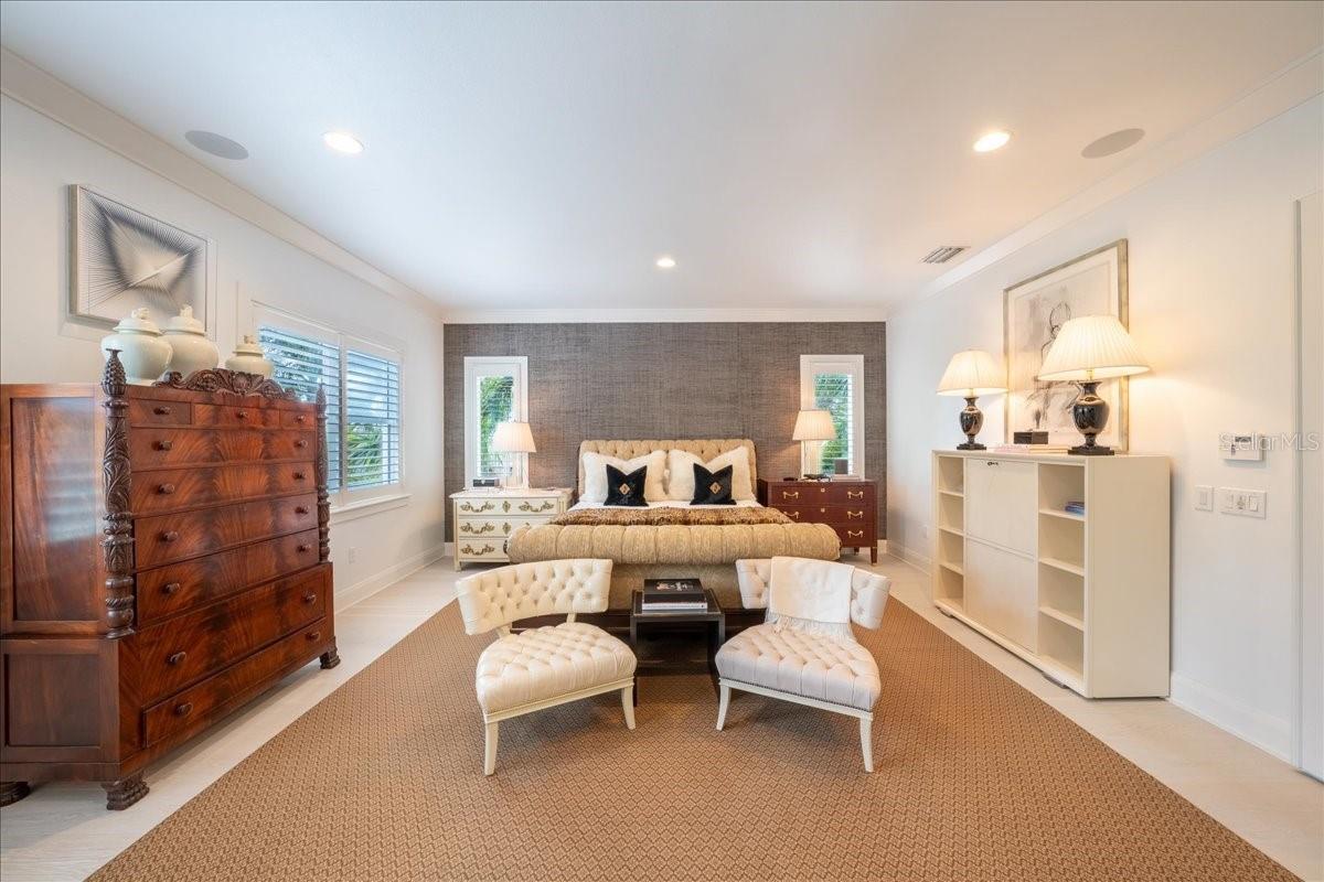SUNSET PARK ISLES UNIT 4 - Residential