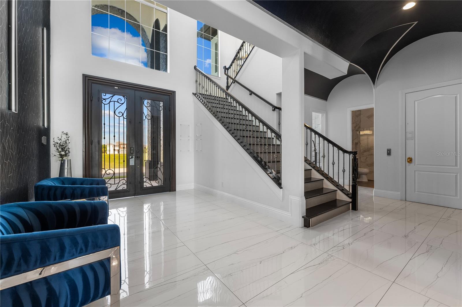 1125 GRAND TRAVERSE PARKWAY