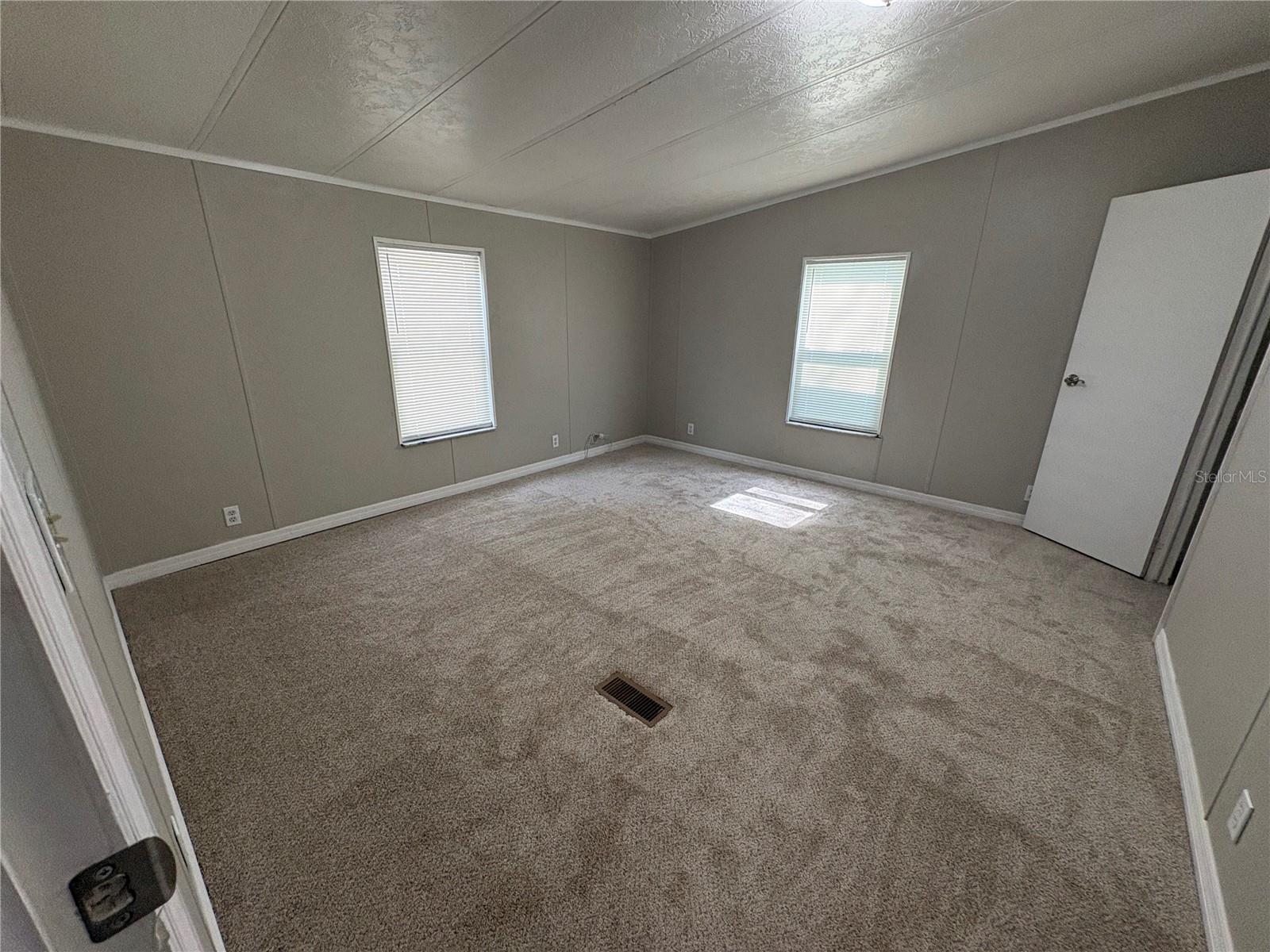 ROLLINGLEN PH 01 - Residential