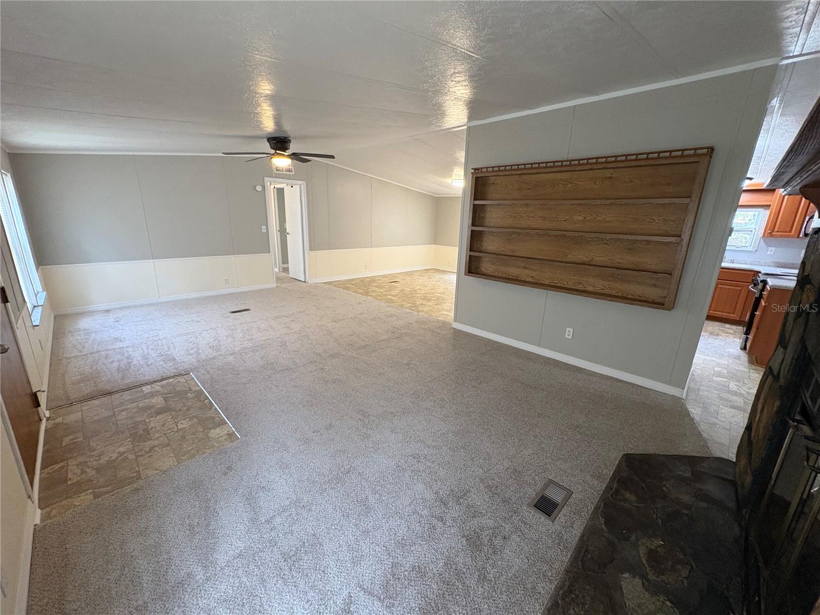 ROLLINGLEN PH 01 - Residential