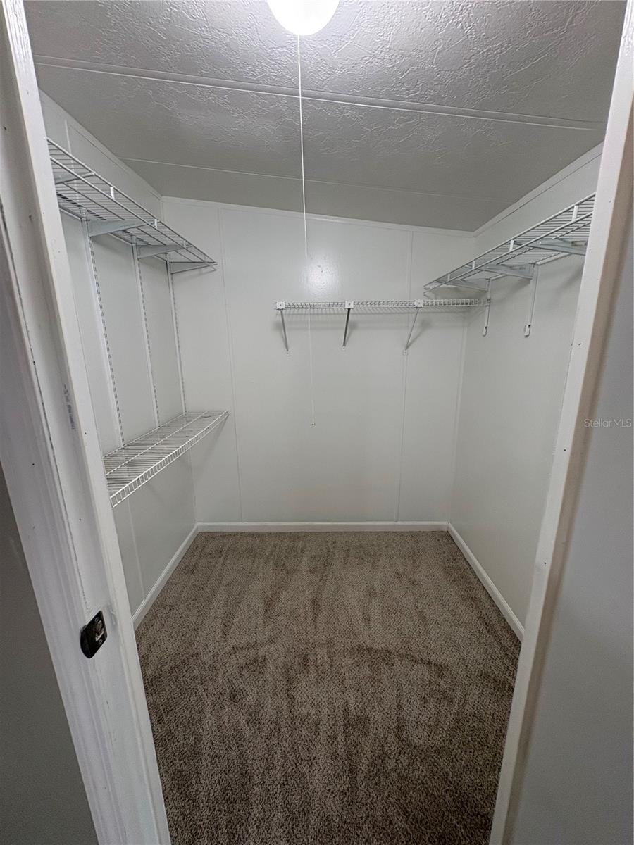 ROLLINGLEN PH 01 - Residential