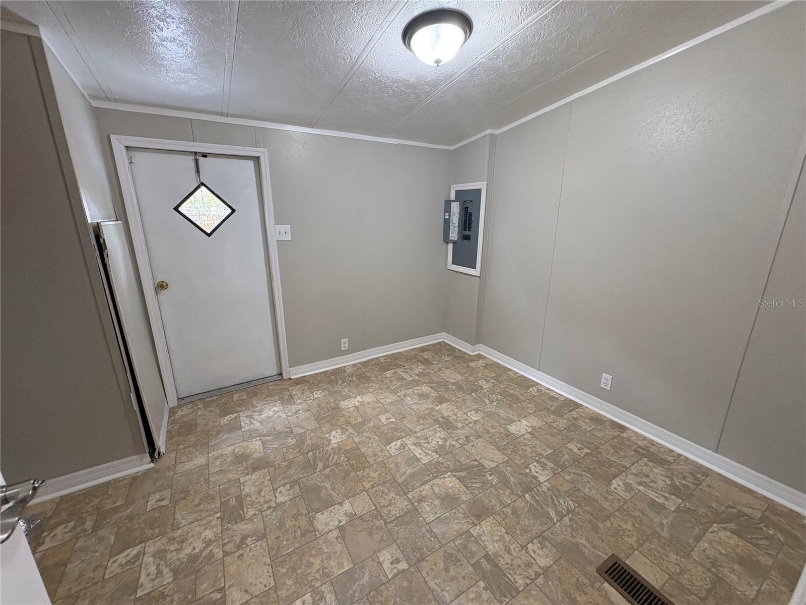 ROLLINGLEN PH 01 - Residential