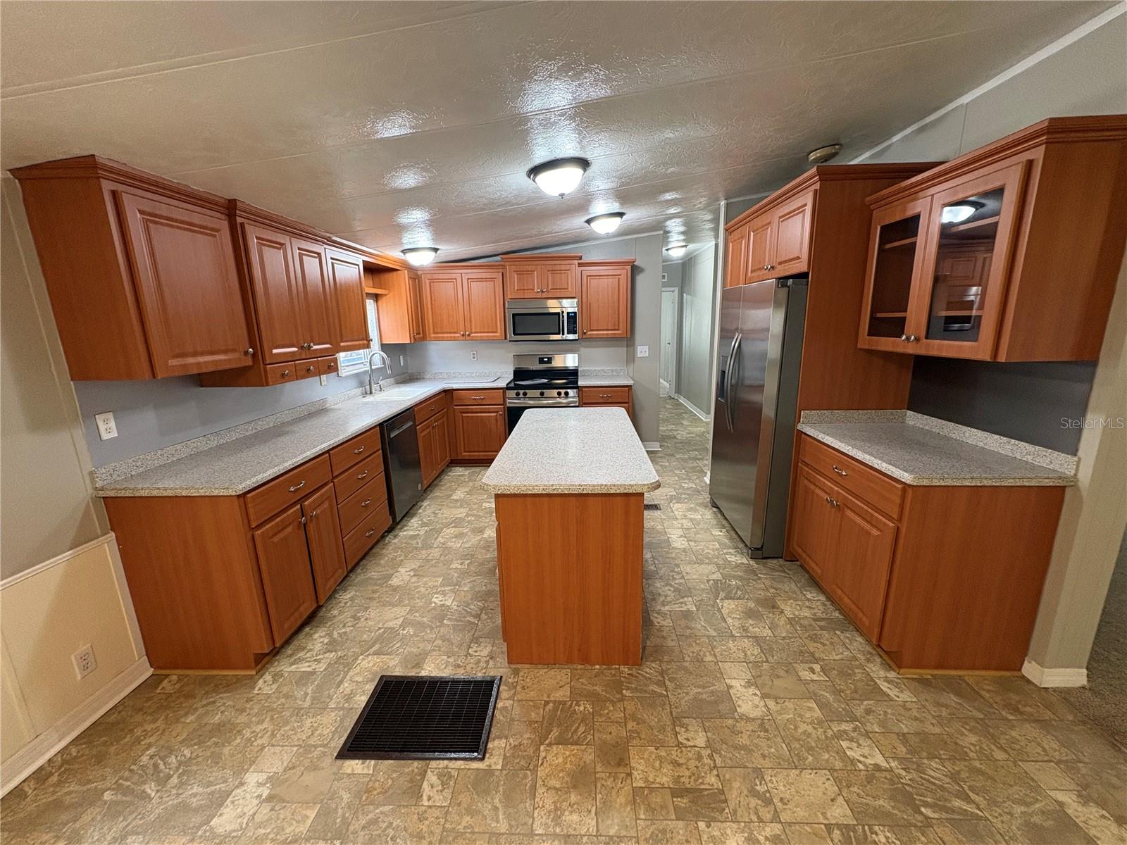 ROLLINGLEN PH 01 - Residential