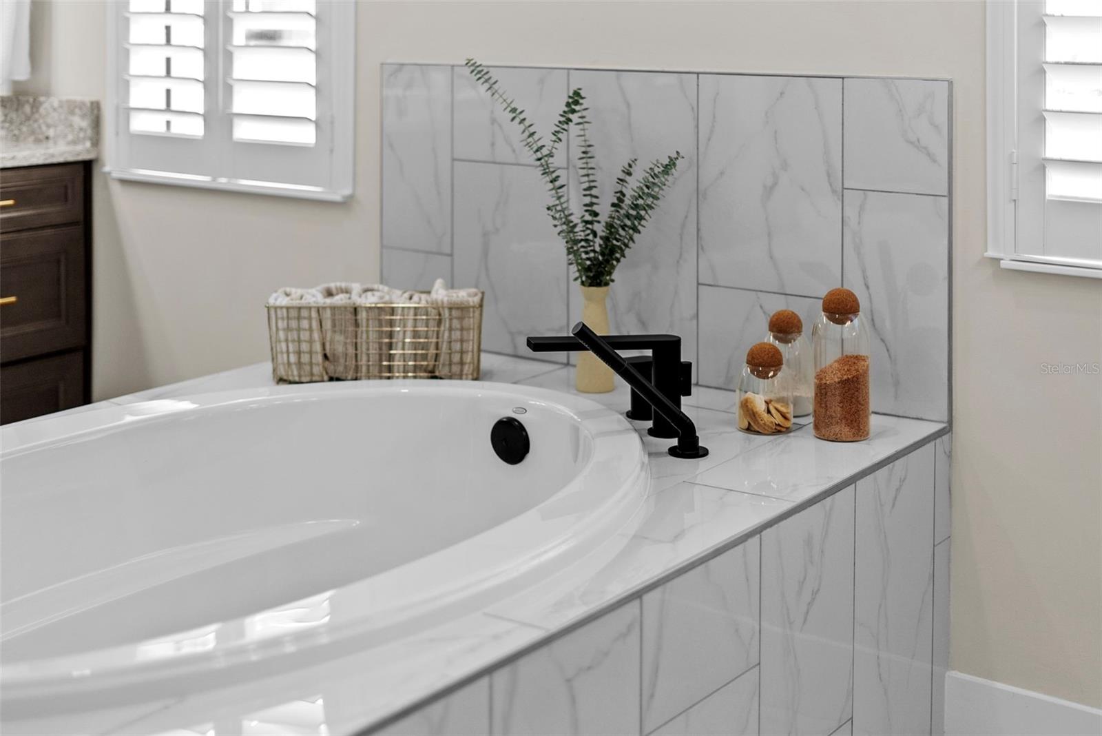 ISLES AT LAKEWOOD RANCH PH II - Residential