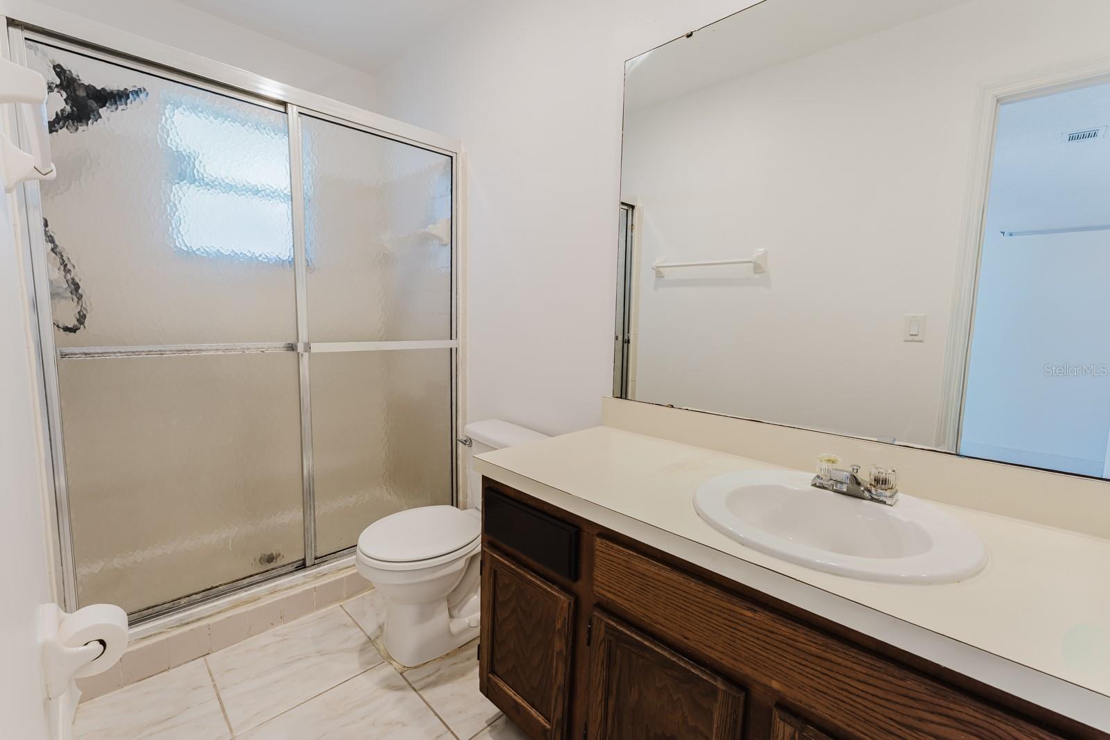 OAKLAND VILLAGE SEC 2 - Residential