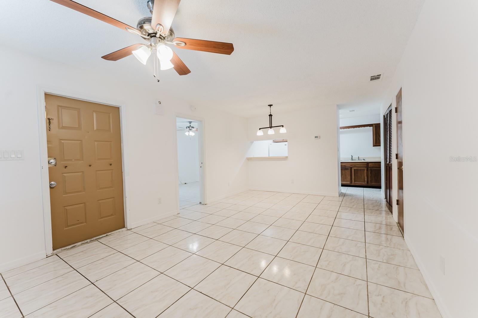 508 COTTONWOOD DRIVE