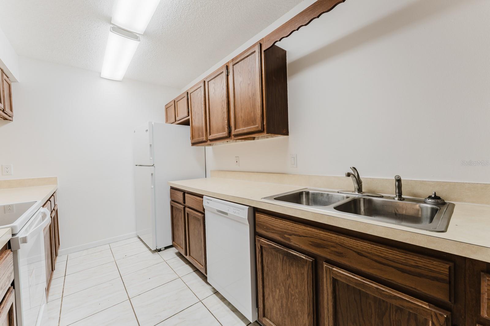 OAKLAND VILLAGE SEC 2 - Residential