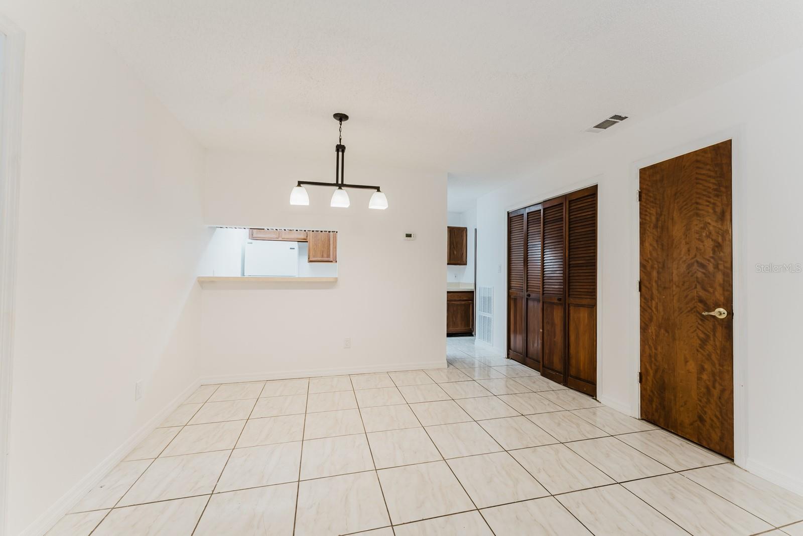 OAKLAND VILLAGE SEC 2 - Residential