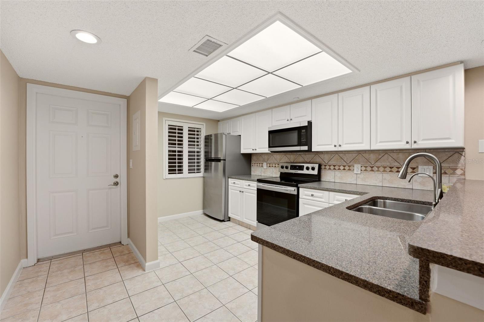 2320 TERRA CEIA BAY BOULEVARD 207
