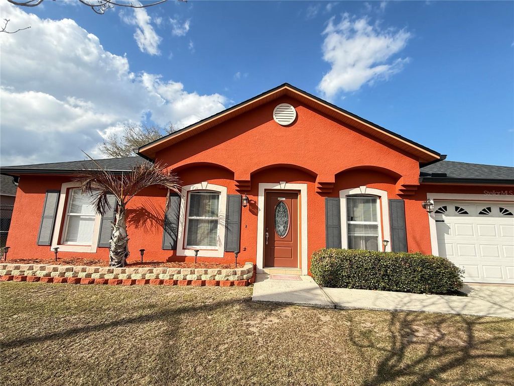 Photo of 407 Blackbird Way, Kissimmee, FL 34759 (MLS # S5145462)