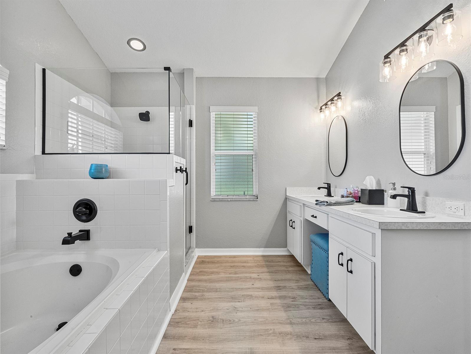 OAKWOOD GOLF CLUB PH 02 - Residential