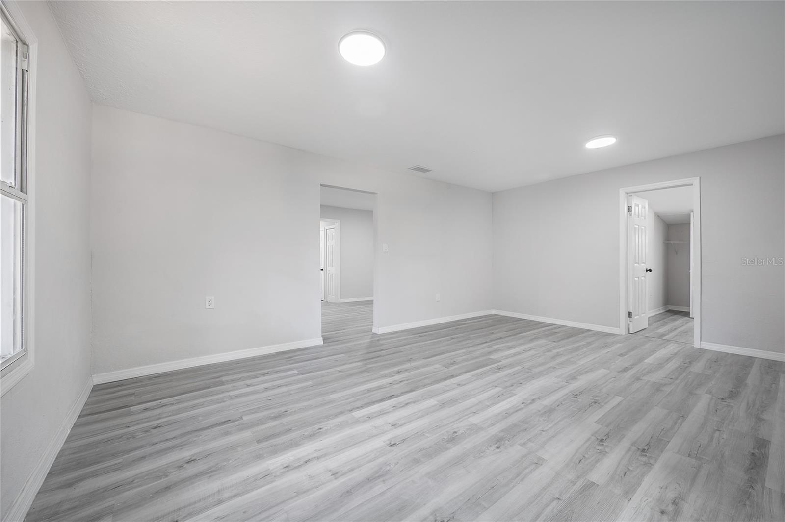 PINELAND HEIGHTS ADD - Residential Lease