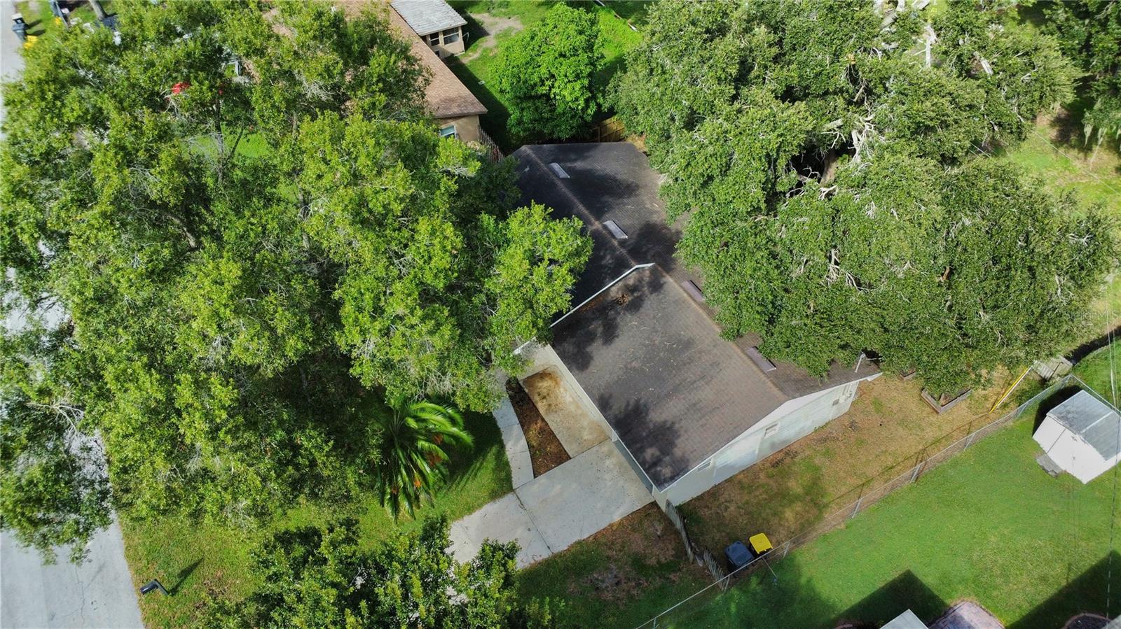 UNRE KEY OAK ESTATES - Residential
