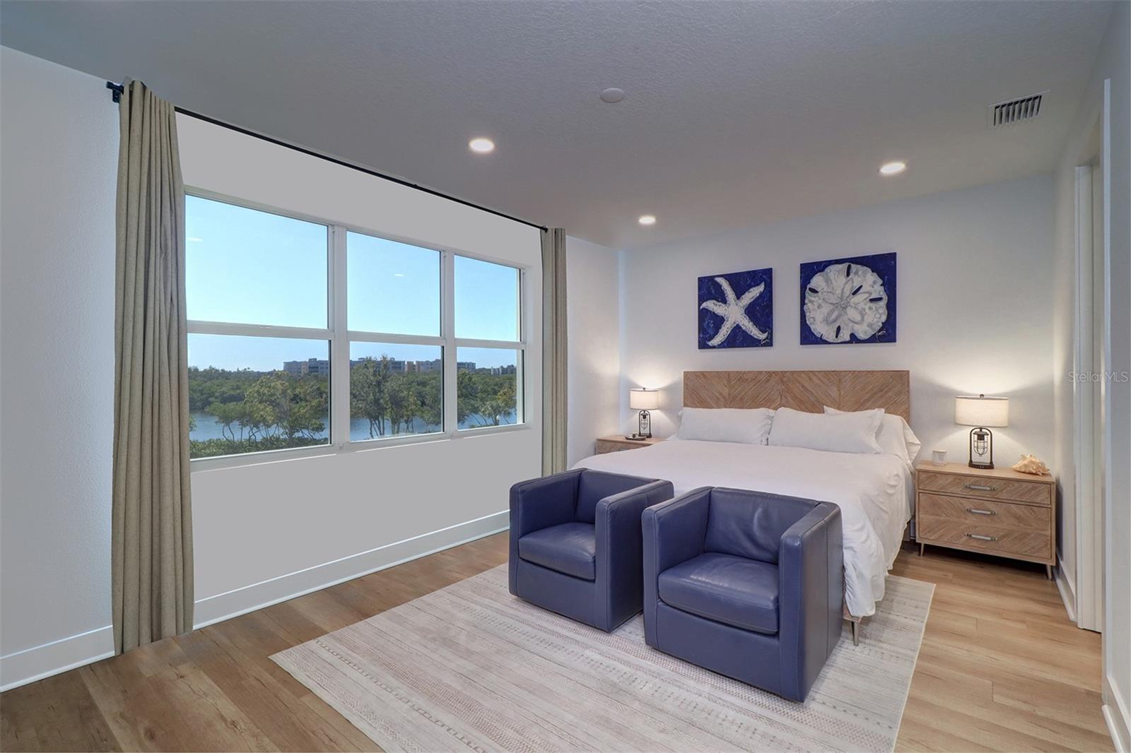 TOWNHOMES OF SEMINOLE ISLE - Residential