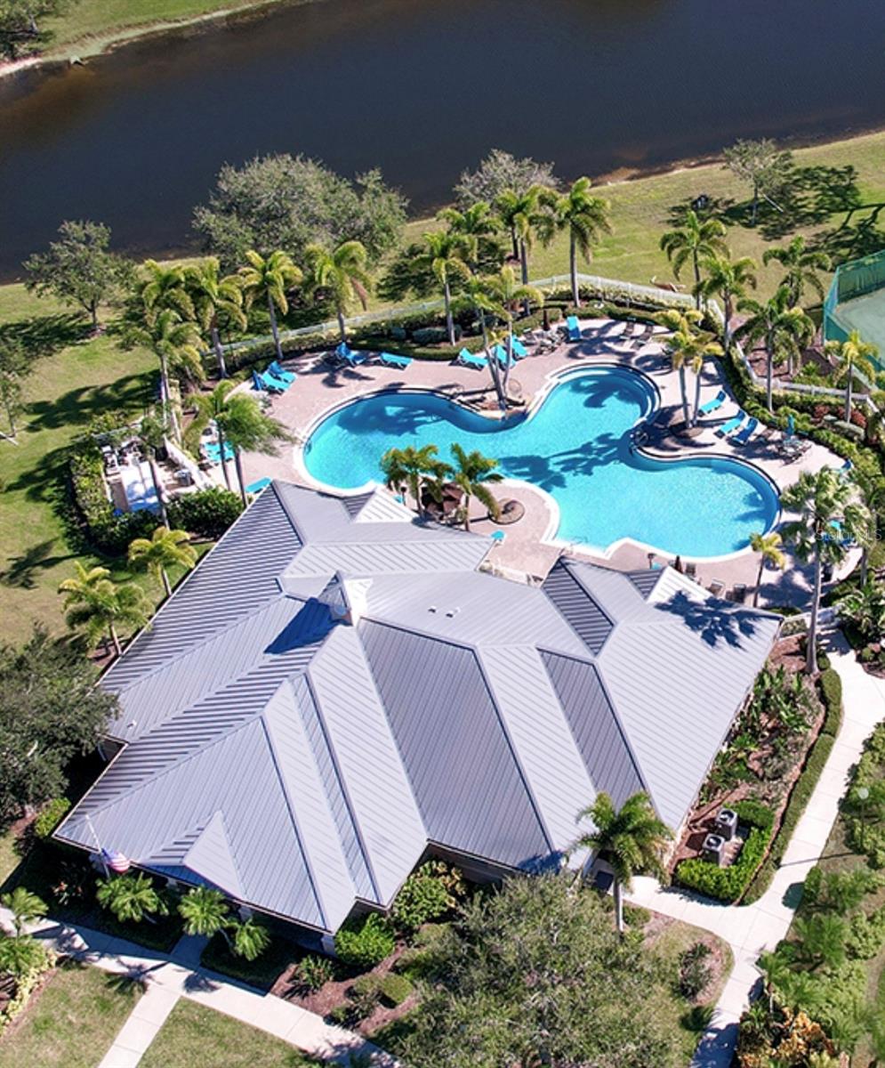 TOWNHOMES OF SEMINOLE ISLE - Residential