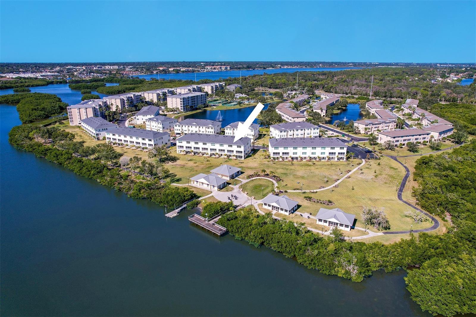 TOWNHOMES OF SEMINOLE ISLE - Residential