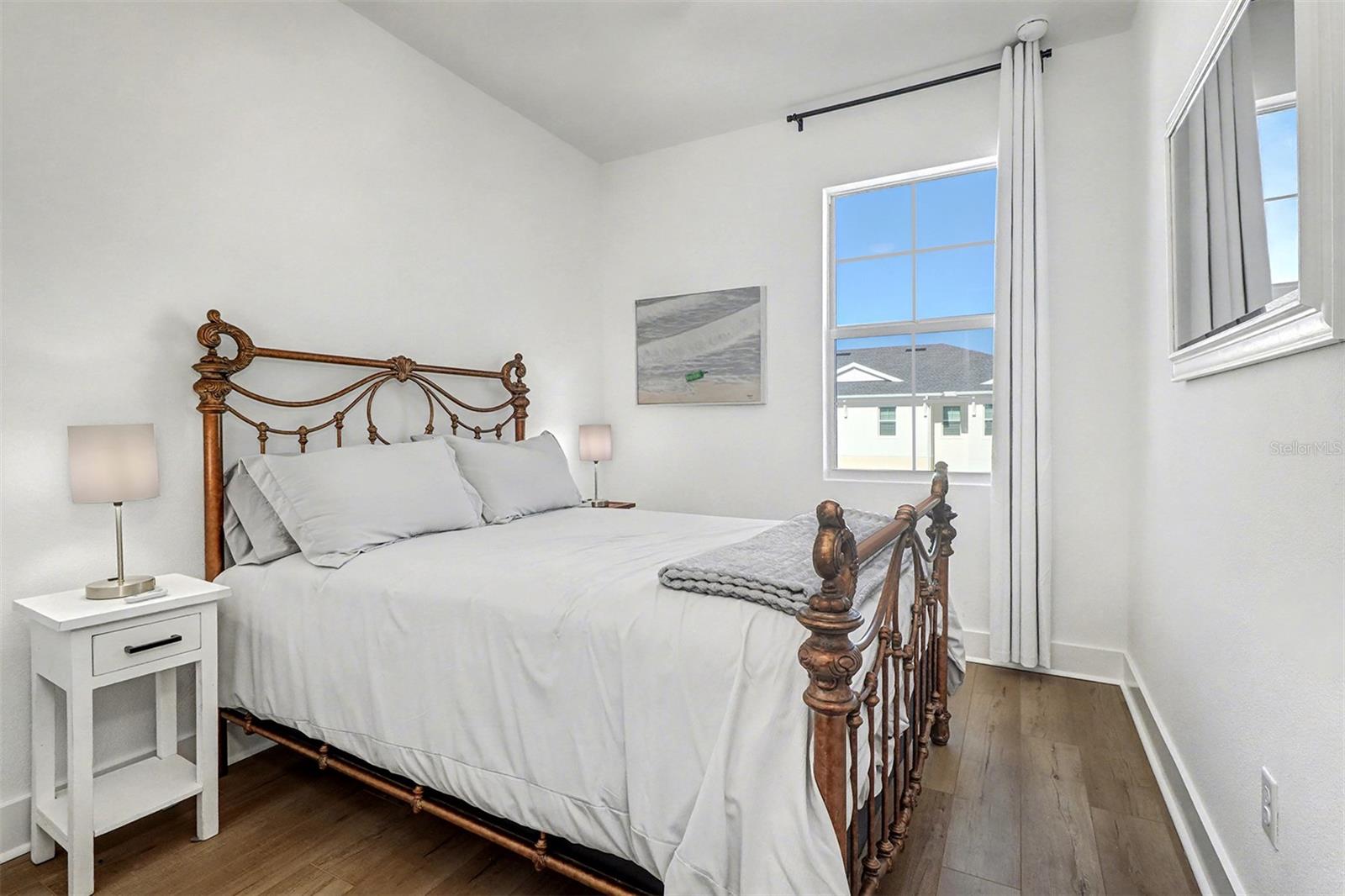 TOWNHOMES OF SEMINOLE ISLE - Residential