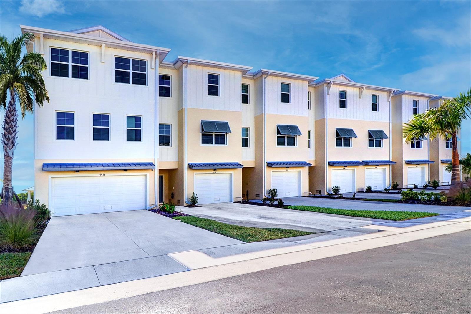 TOWNHOMES OF SEMINOLE ISLE - Residential
