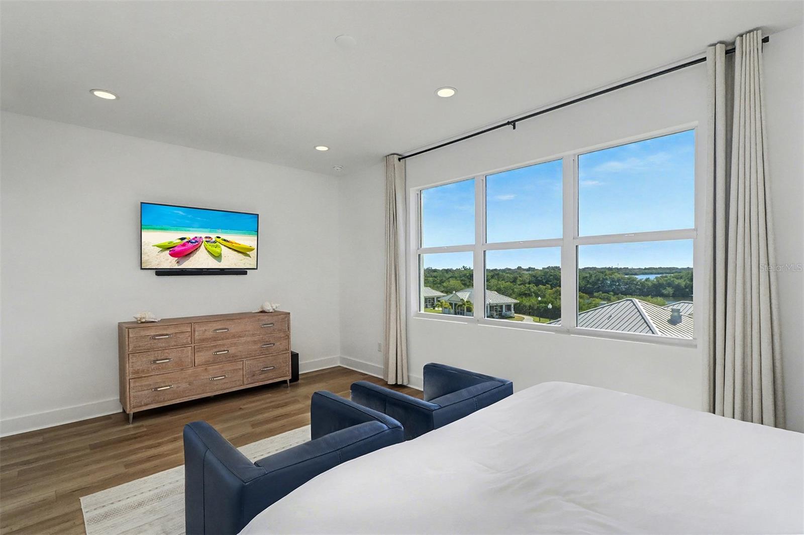 TOWNHOMES OF SEMINOLE ISLE - Residential