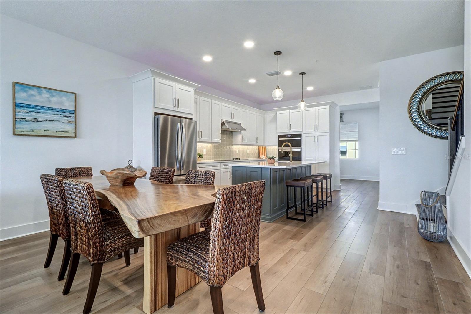 TOWNHOMES OF SEMINOLE ISLE - Residential