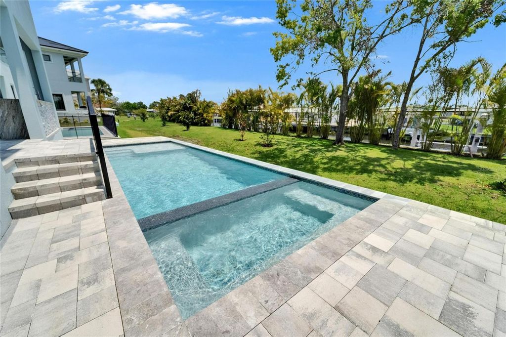 Photo of 6530 Simone Shores Circle, Apollo Beach, FL 33572 (MLS # TB8390462)
