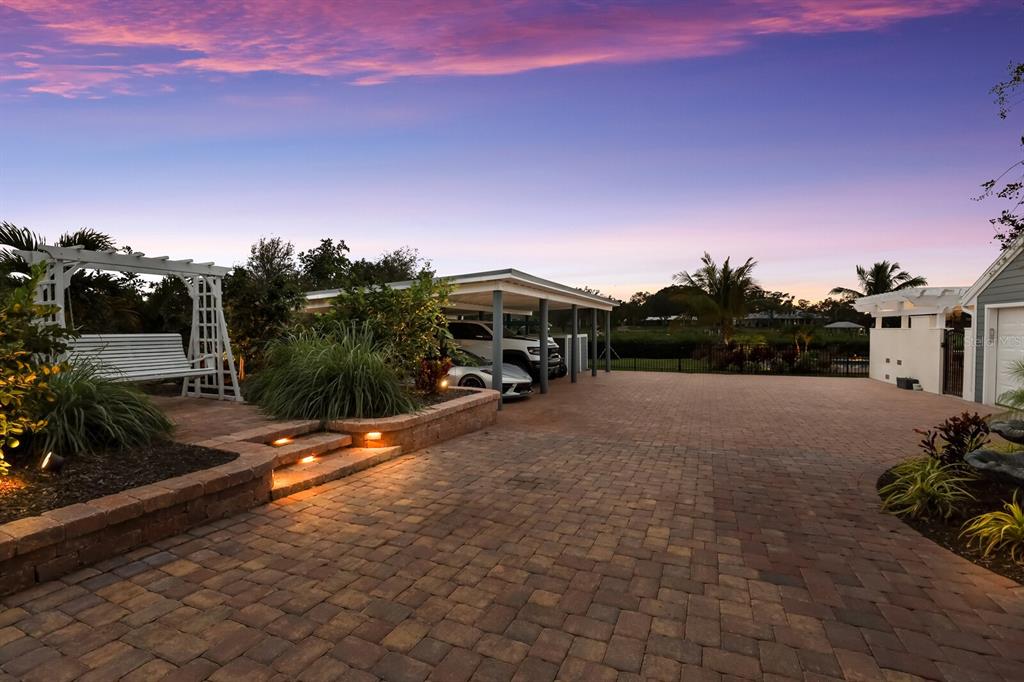 HARBOR HILLS - Residential