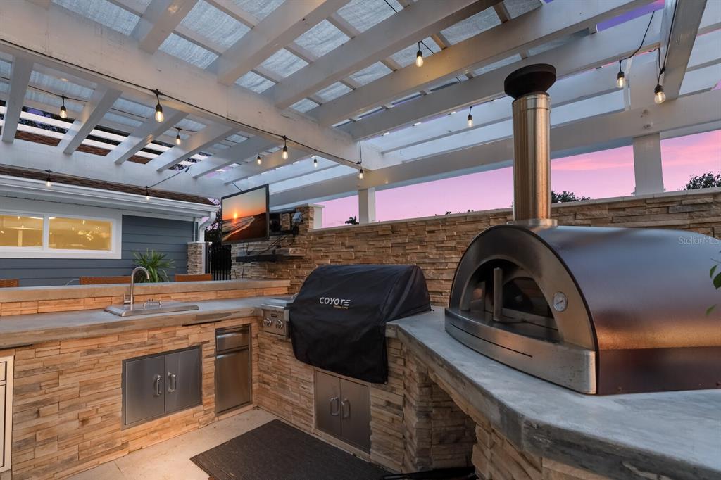 HARBOR HILLS - Residential