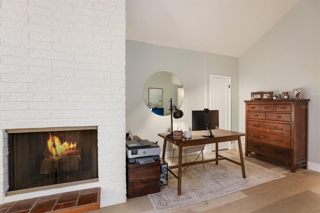 HARBOR HILLS - Residential