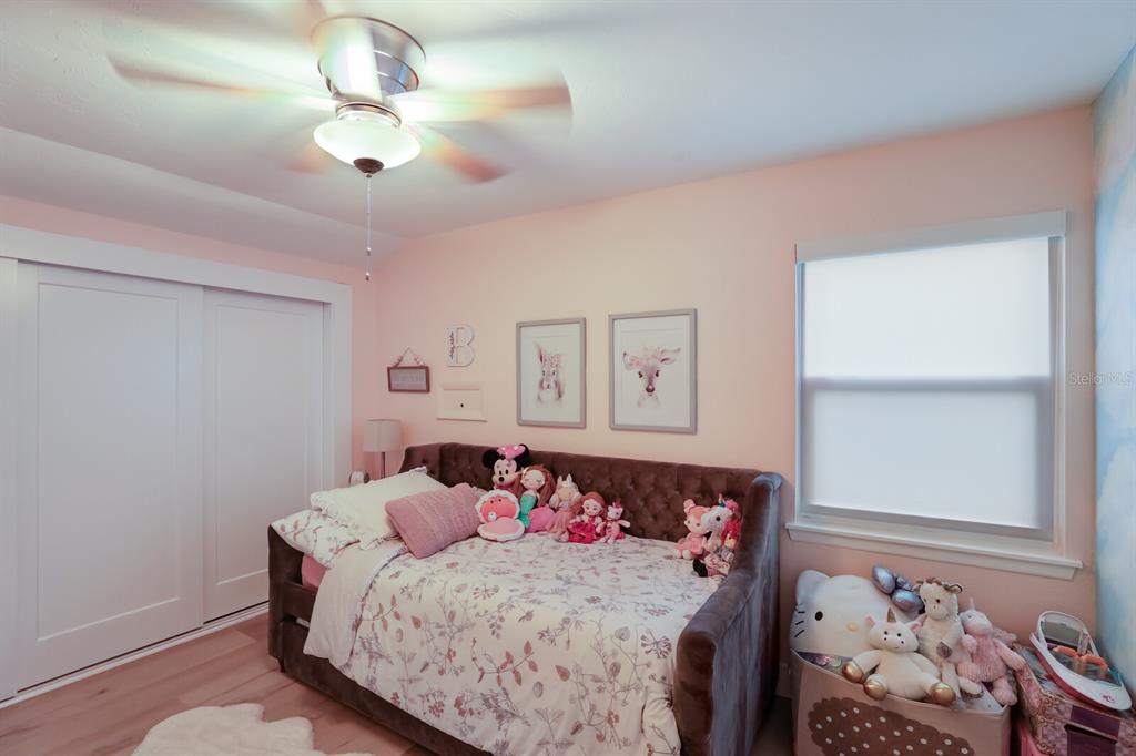 HARBOR HILLS - Residential