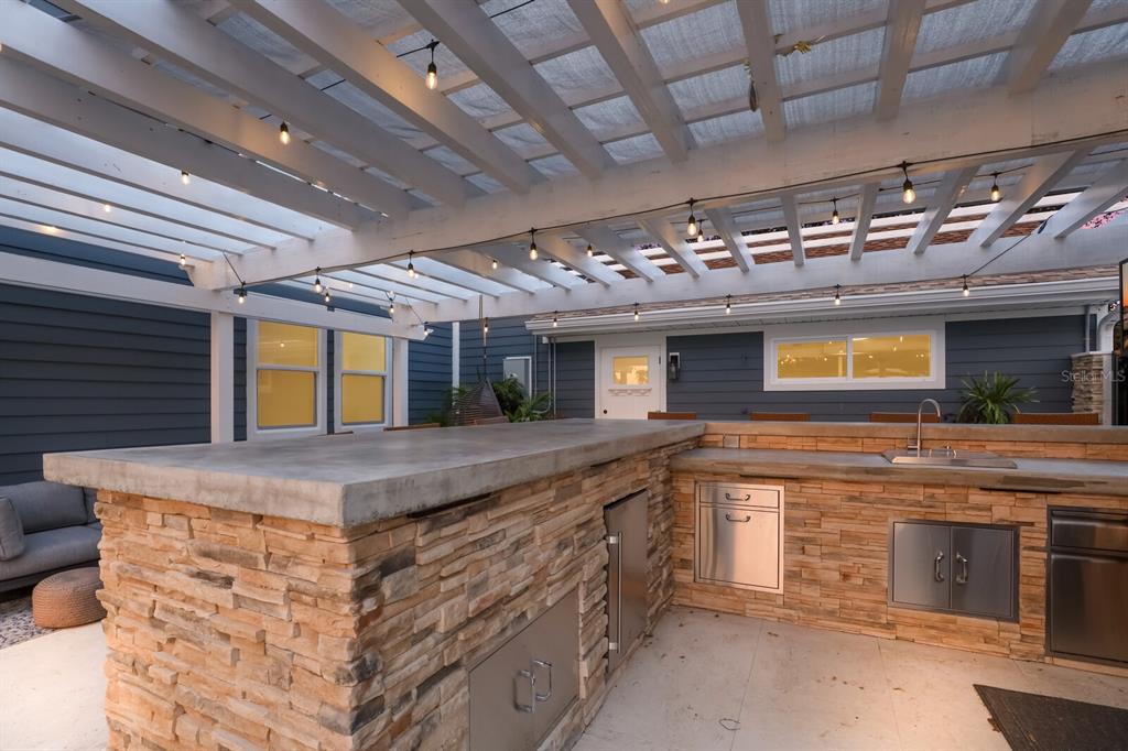 HARBOR HILLS - Residential