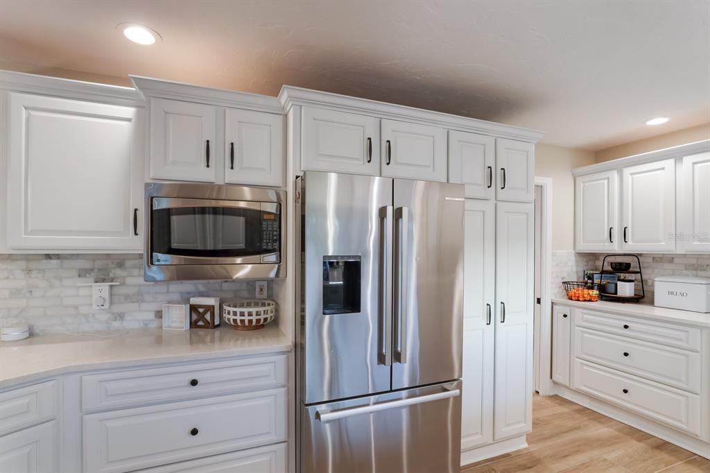 HARBOR HILLS - Residential