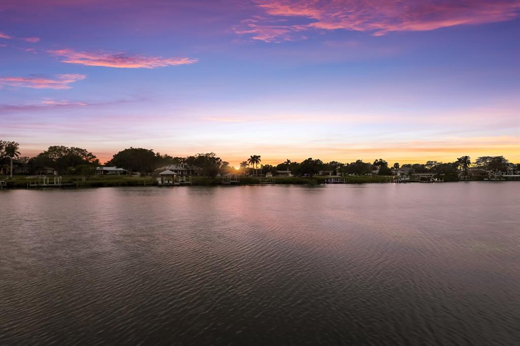 HARBOR HILLS - Residential