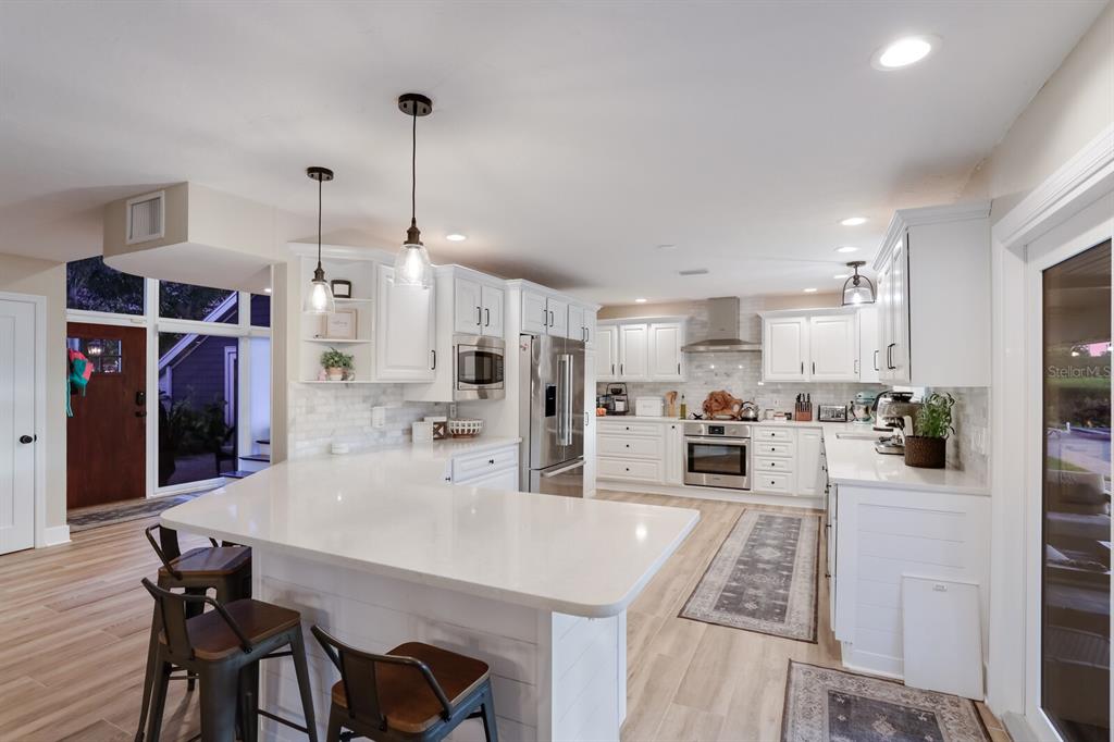 HARBOR HILLS - Residential