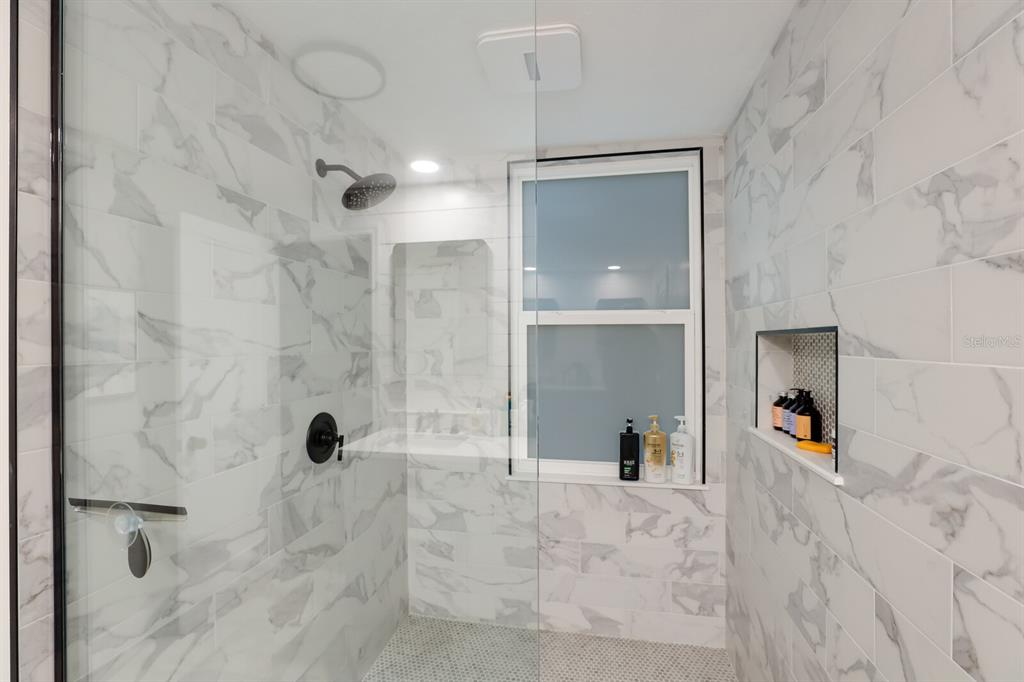 HARBOR HILLS - Residential