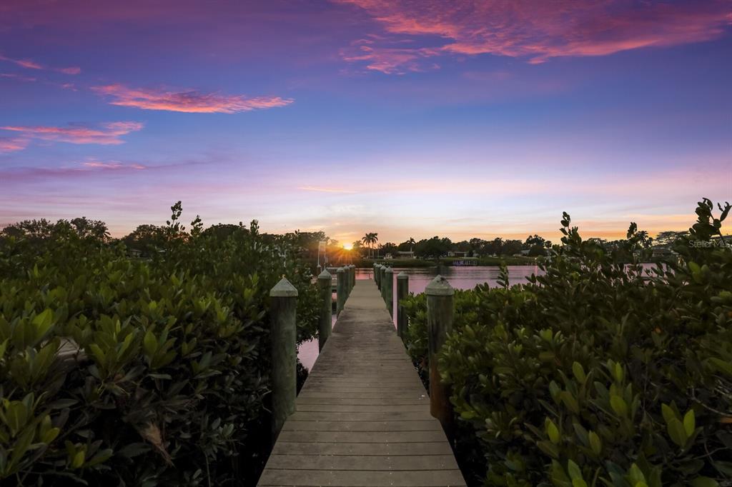 HARBOR HILLS - Residential