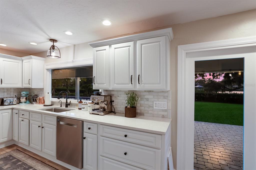 HARBOR HILLS - Residential