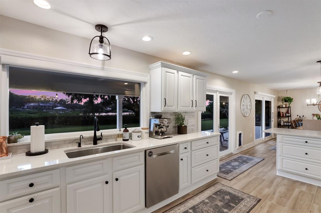 HARBOR HILLS - Residential