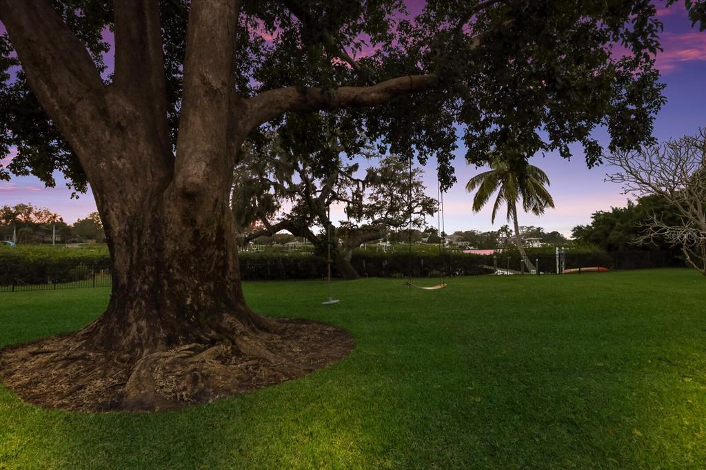 HARBOR HILLS - Residential