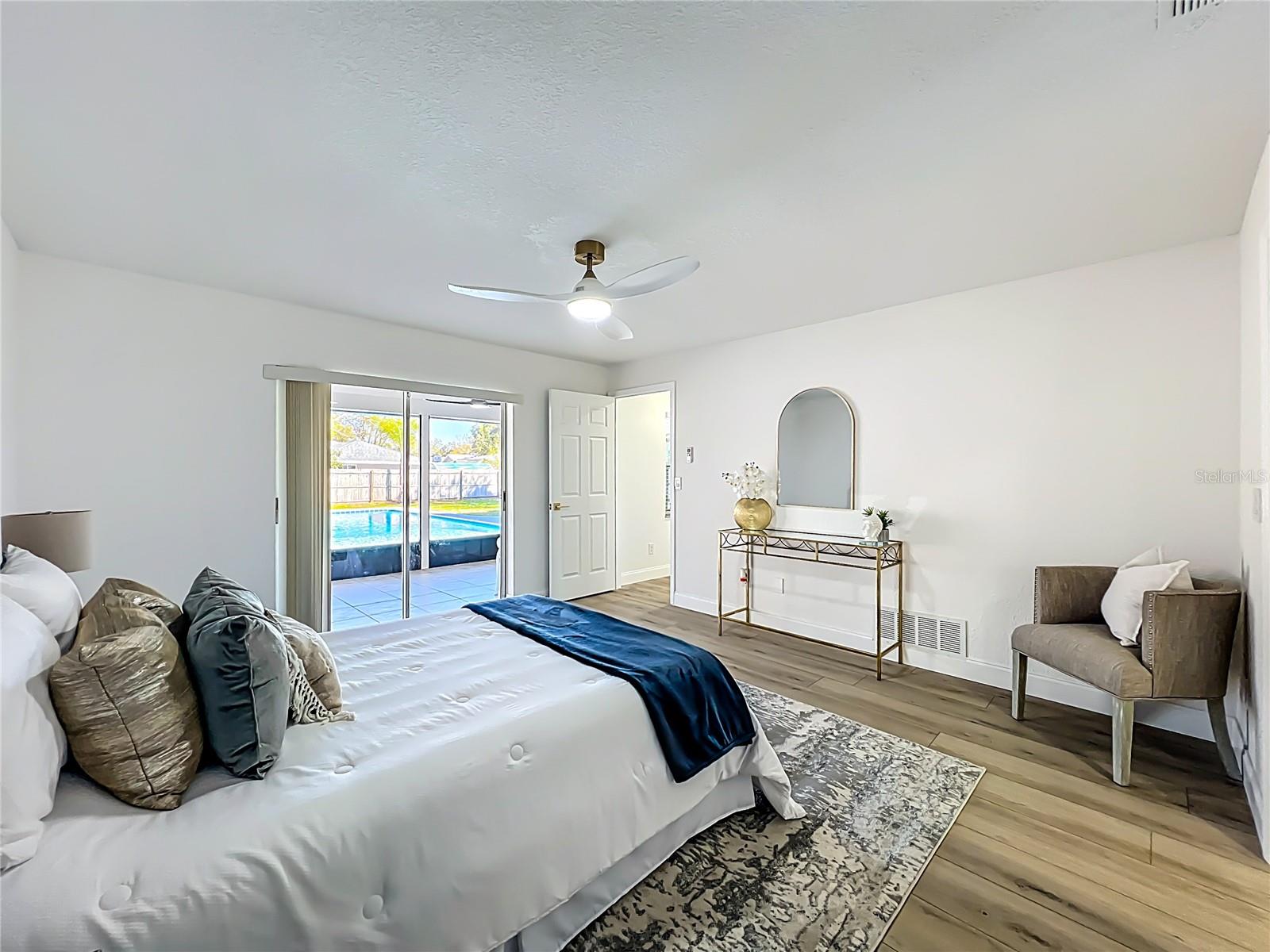 ENGLISH WOODS 1ST ADD - Residential