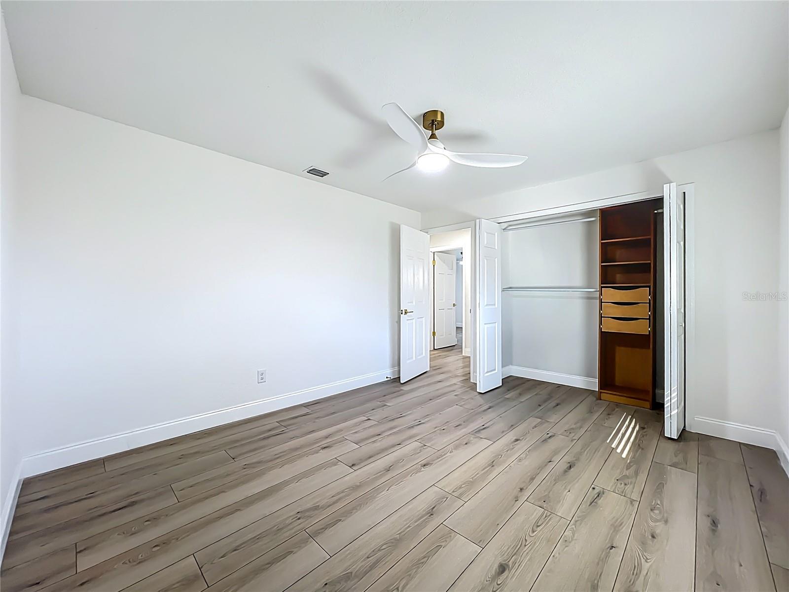 ENGLISH WOODS 1ST ADD - Residential