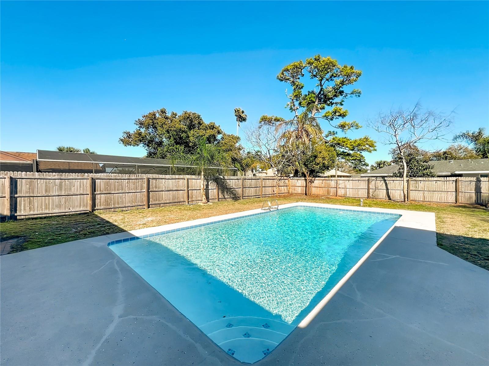 ENGLISH WOODS 1ST ADD - Residential