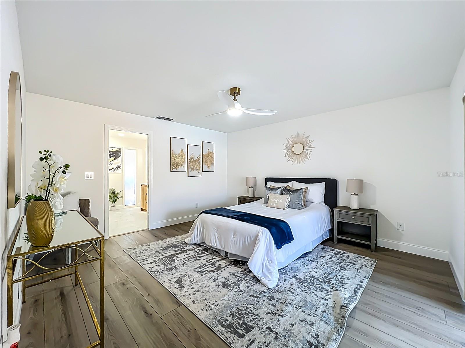 ENGLISH WOODS 1ST ADD - Residential