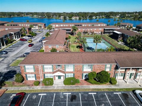 A home in LAKELAND