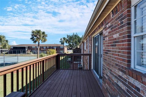 A home in LAKELAND